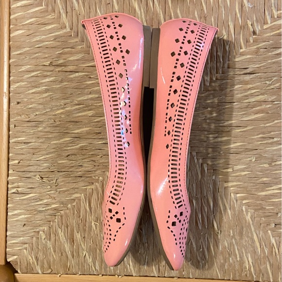SOFT PINK FLATS - Picture 6 of 6